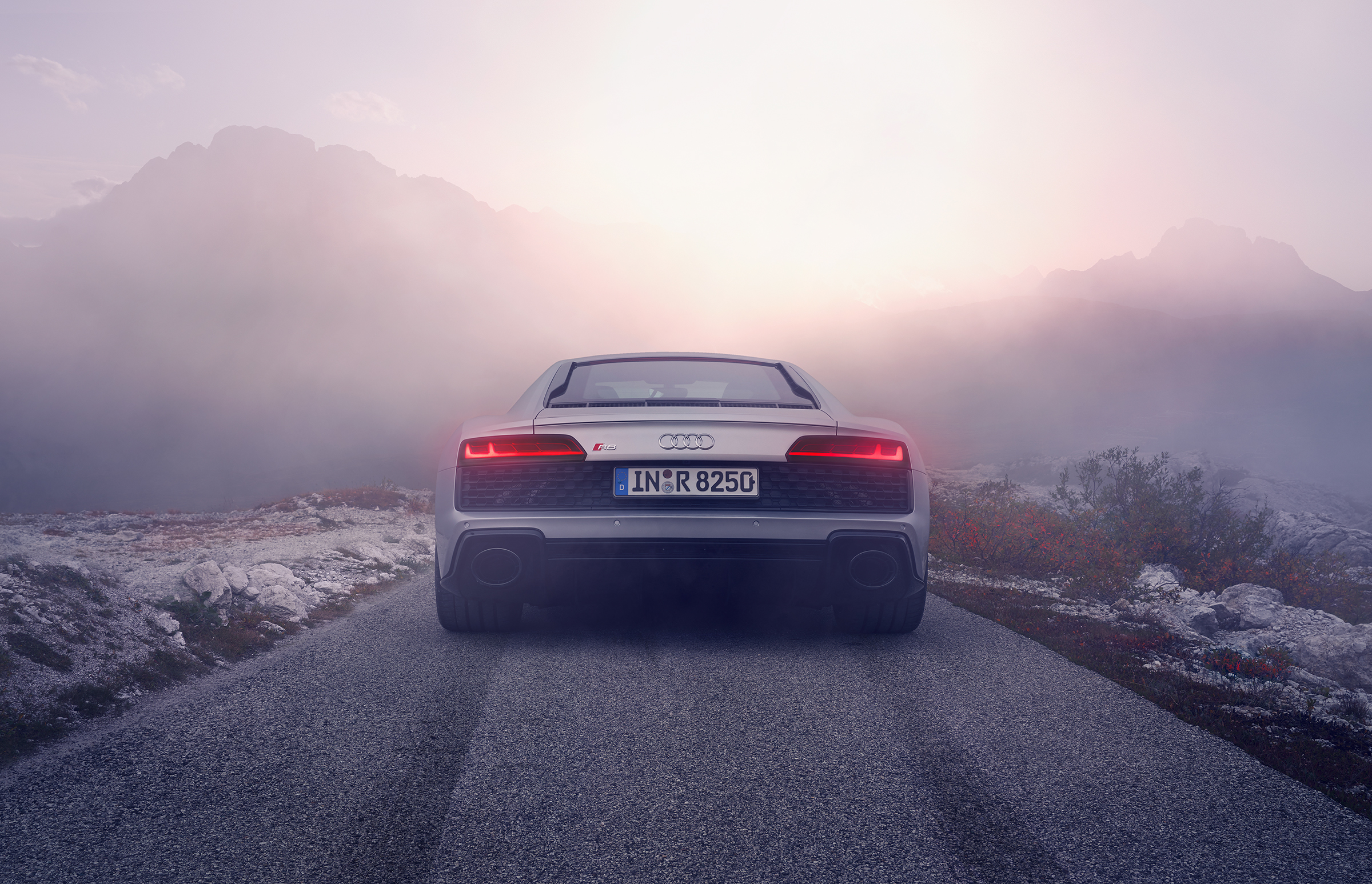 Audi R8 замой в тумане