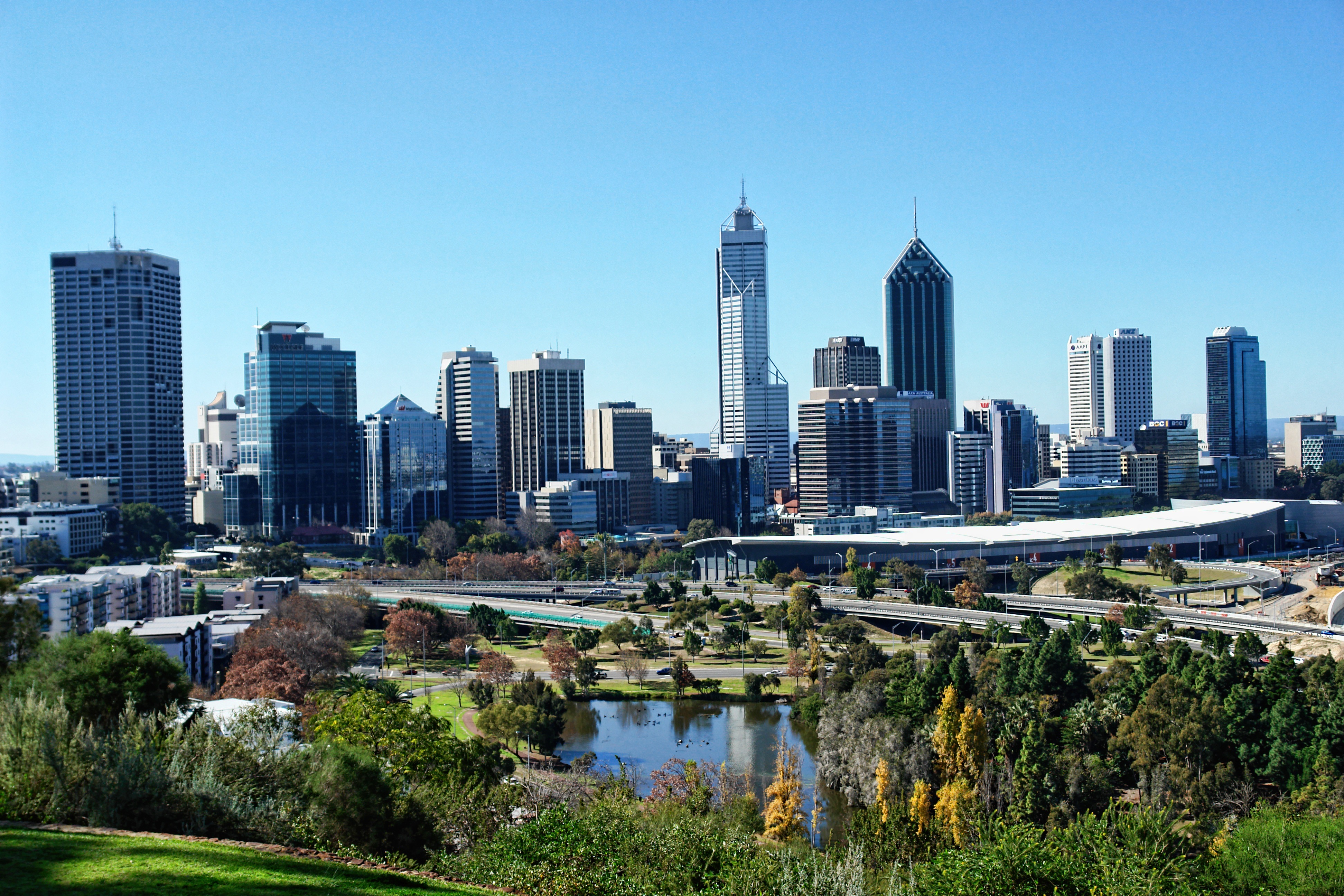 Крупнейшие города страны австралии. Город Перт Австралия. Perth город в Австралии. Перт Австралия Западная Австралия. Сидней Мельбурн Канберра.