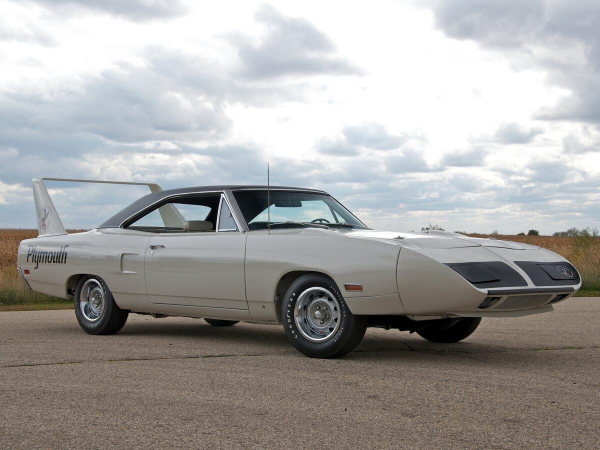A light-colored plymouth road runner