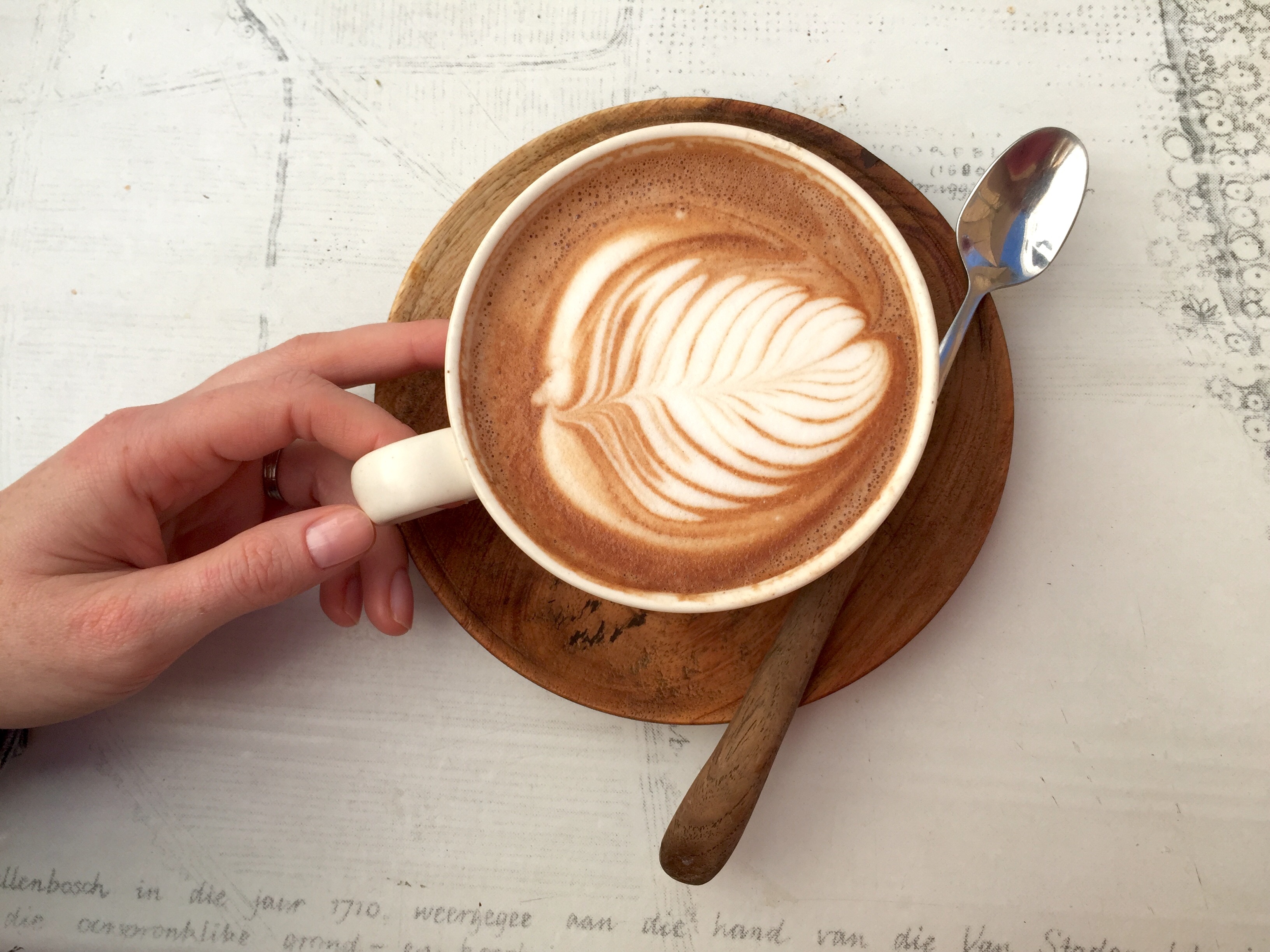 桌面上的壁纸酿造的咖啡 卡布奇诺 咖啡