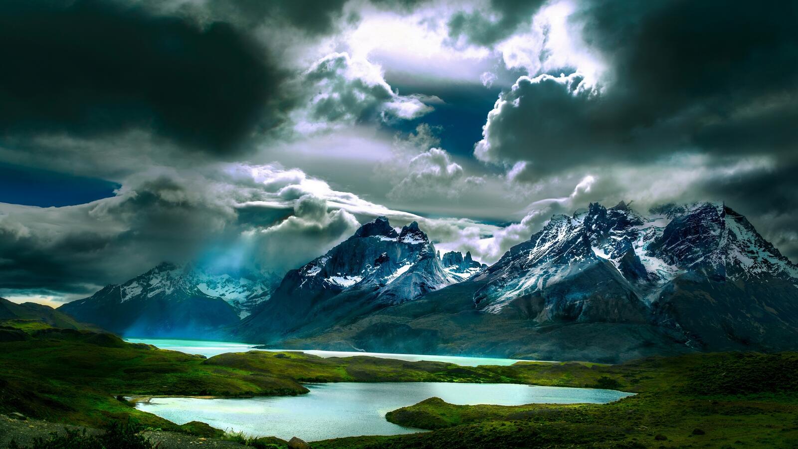 免费照片阿根廷山区的湖泊