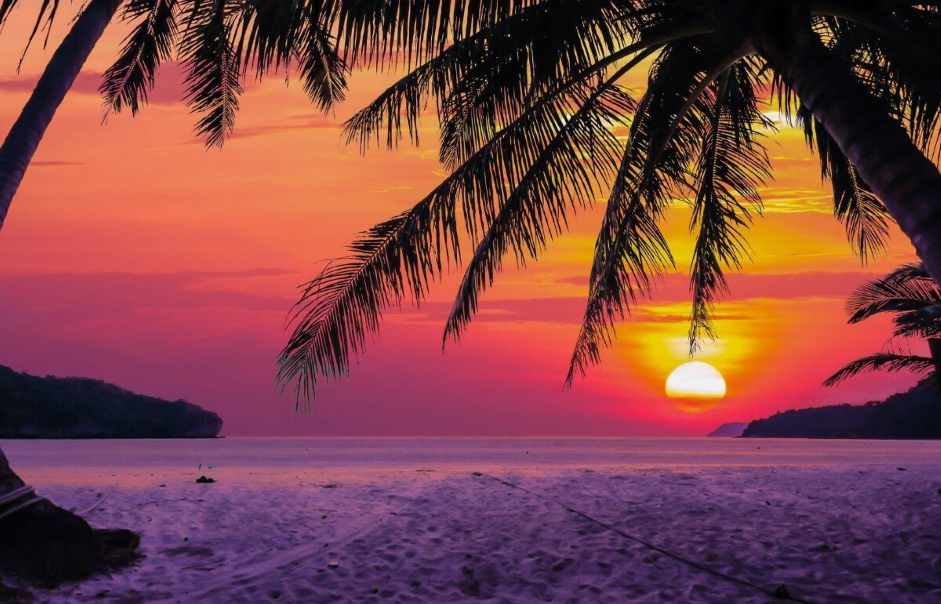 Бесплатное фото Заход солнца в тропиках