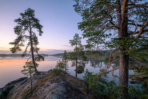 Lake Inarijärvi at sunset