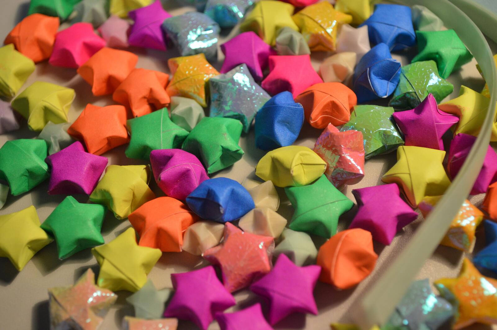 Wallpapers origami stars colored paper on the desktop
