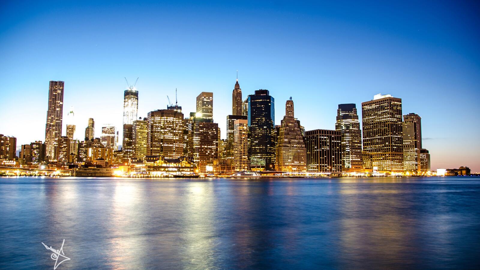 免费照片从海上俯瞰曼哈顿