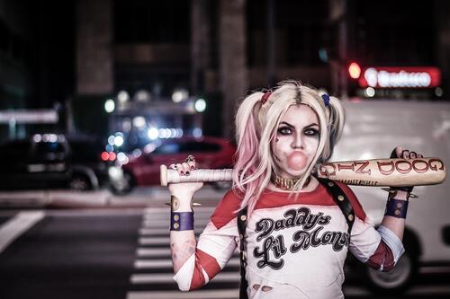 Harley Quinn in the night city