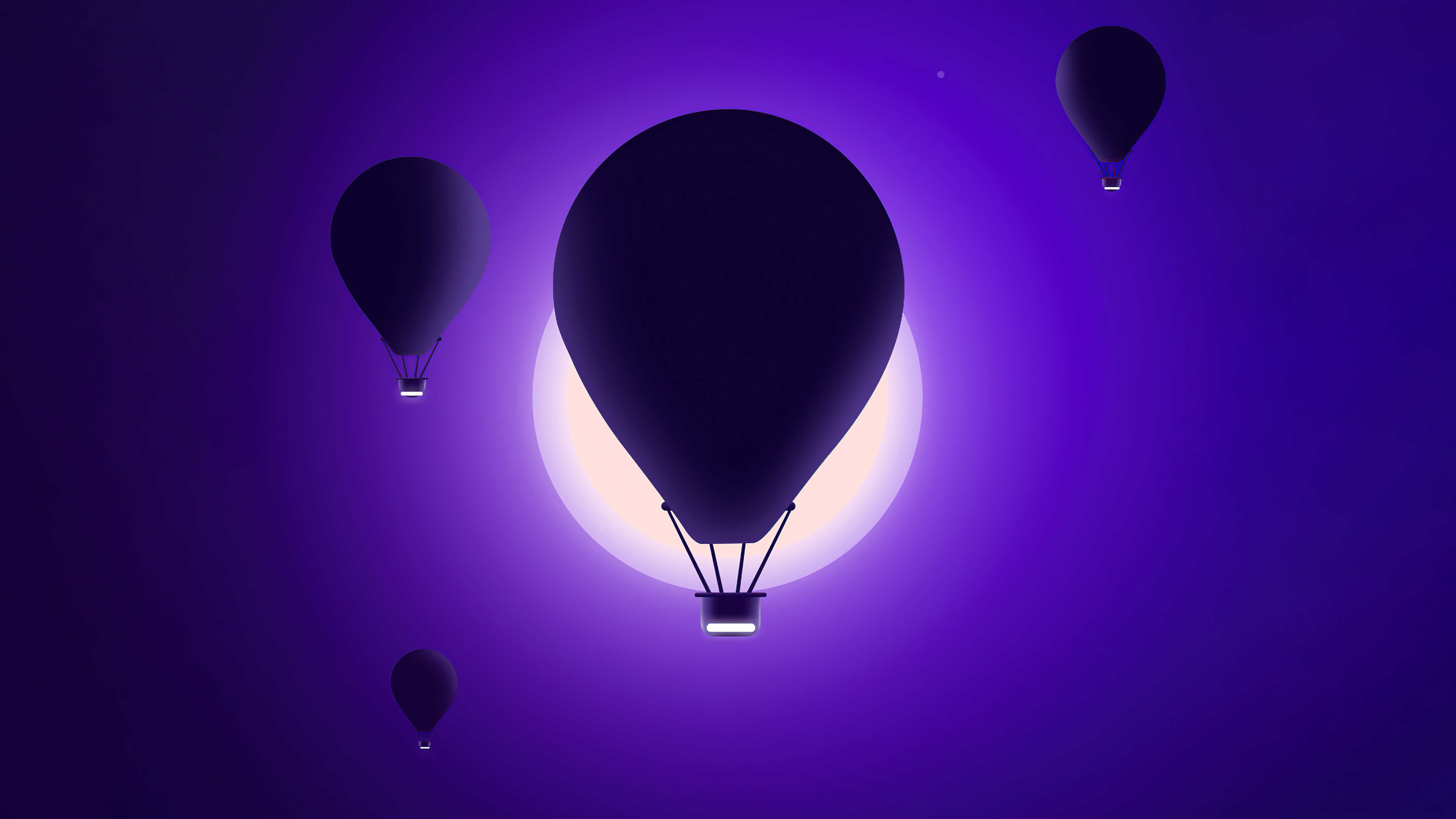 Воздушный шар на фиолетовом фоне