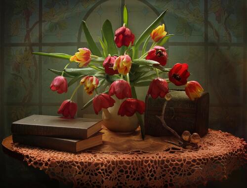 Bouquet of red tulips in a vase