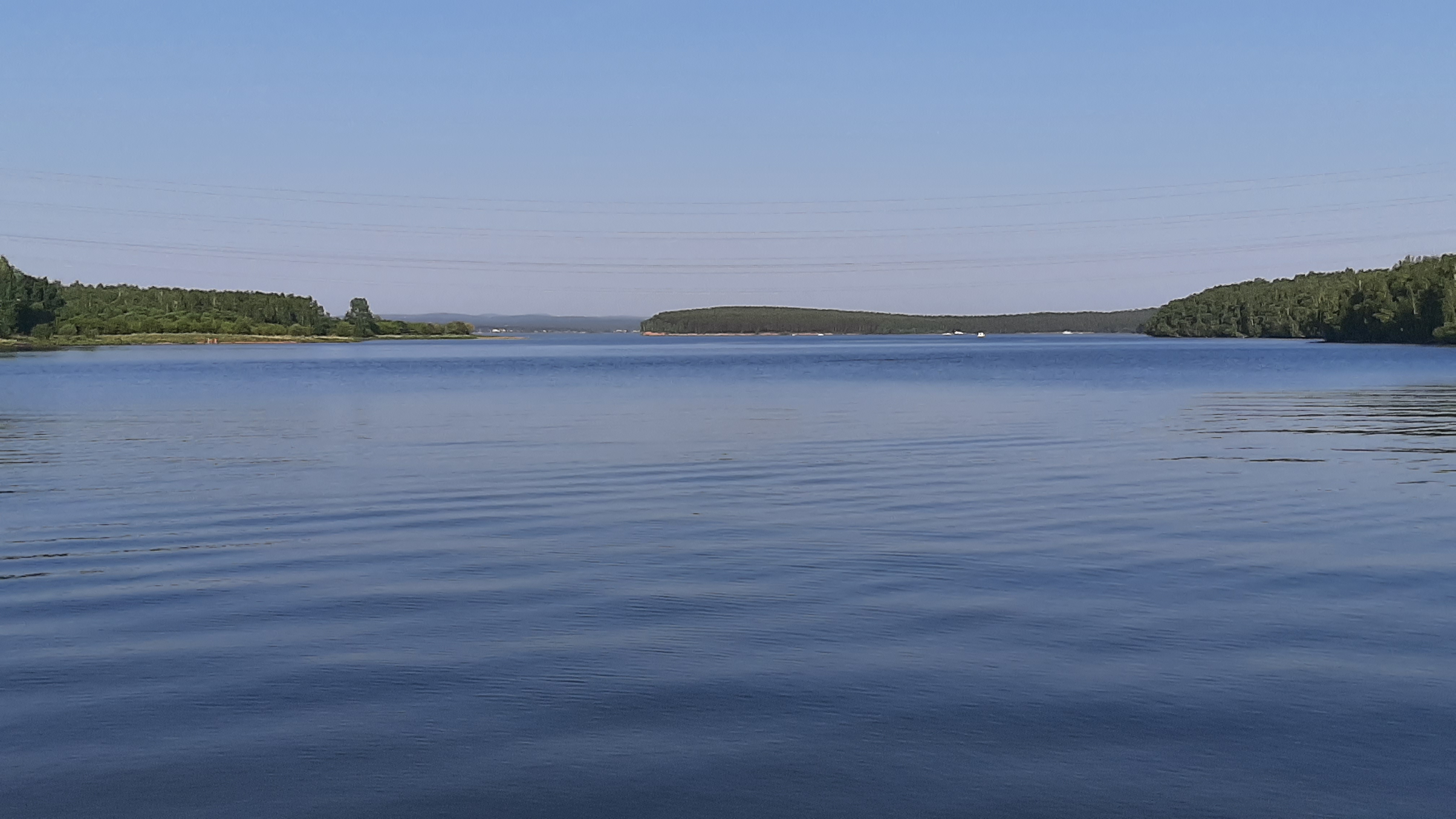 Озеро в юго восточной части сибири. Lena River.