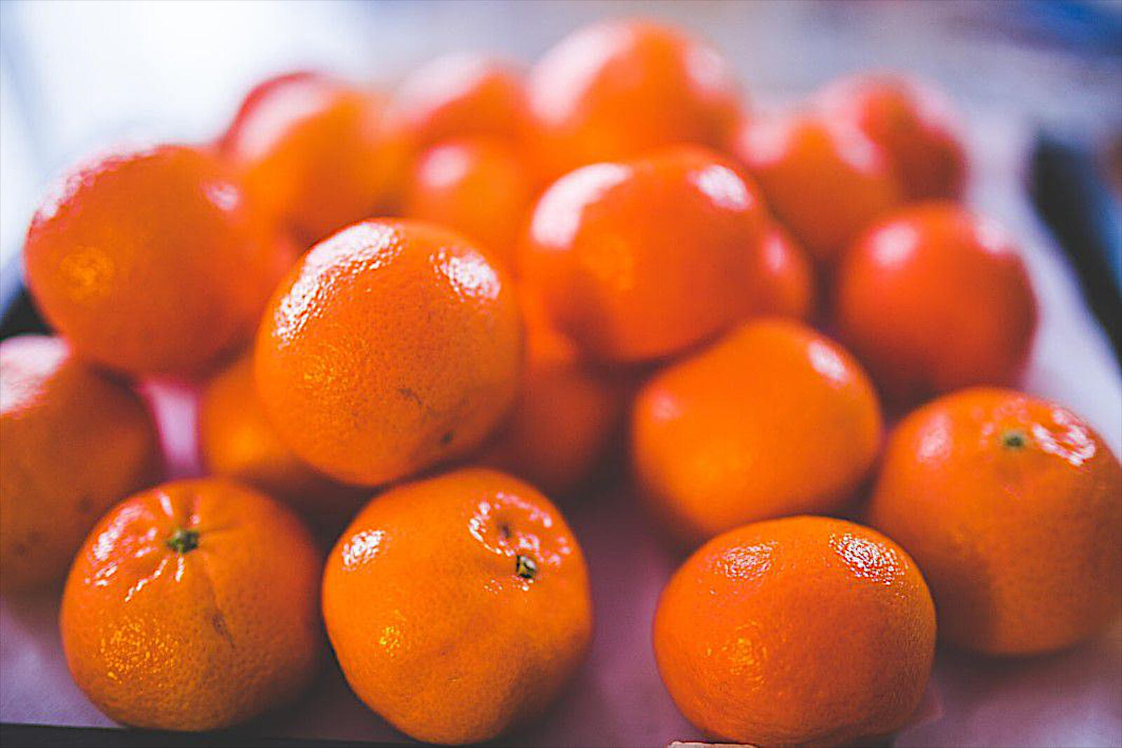 Free photo Lots of tangerines