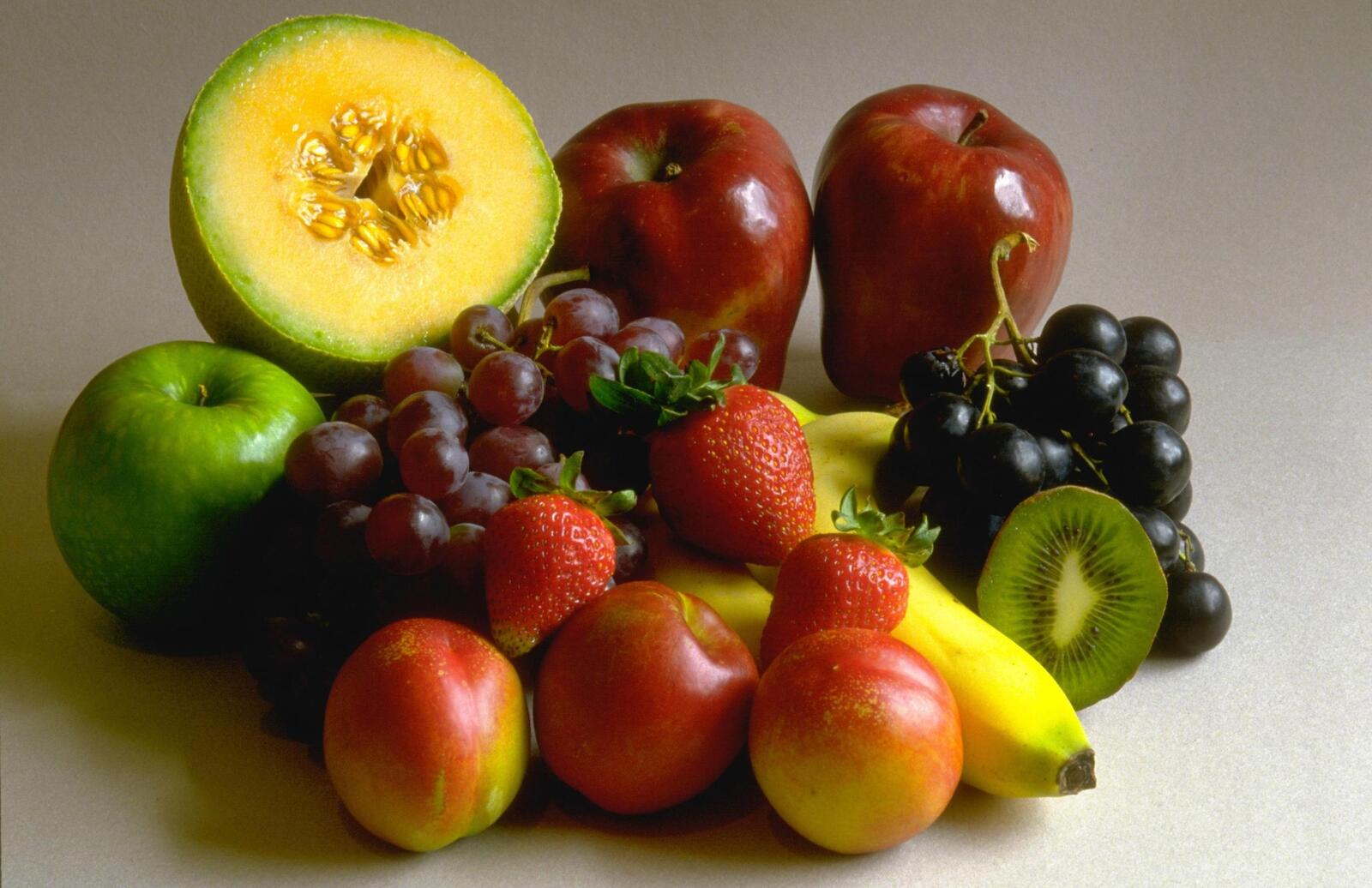 Бесплатное фото Картинка с вкусными фруктами