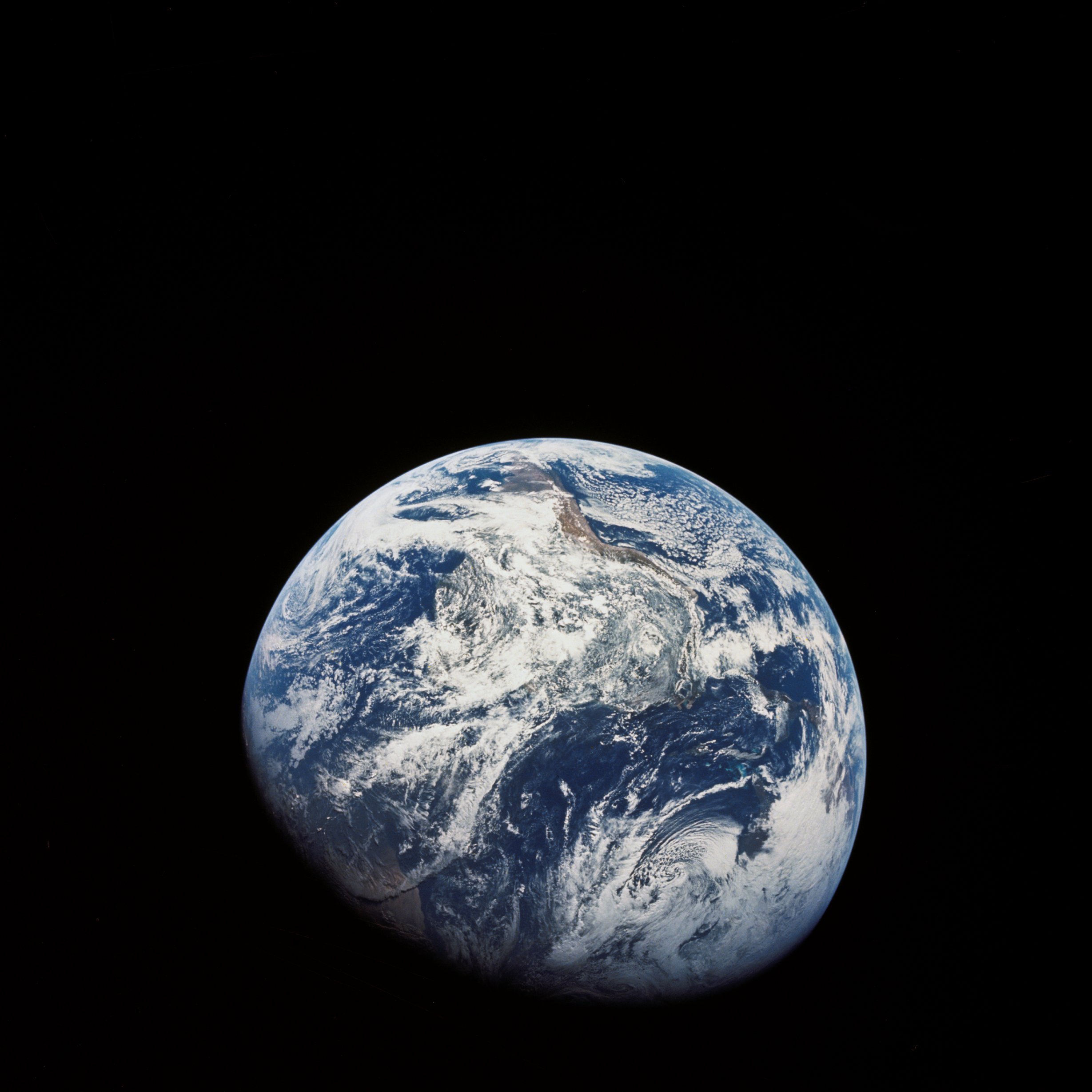 免费照片这是从卫星上看到的地球的样子