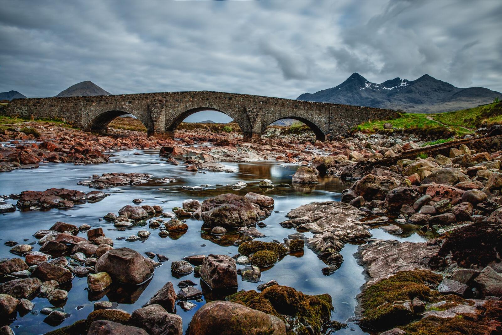 Free photo Stone arch bridge in Scotland