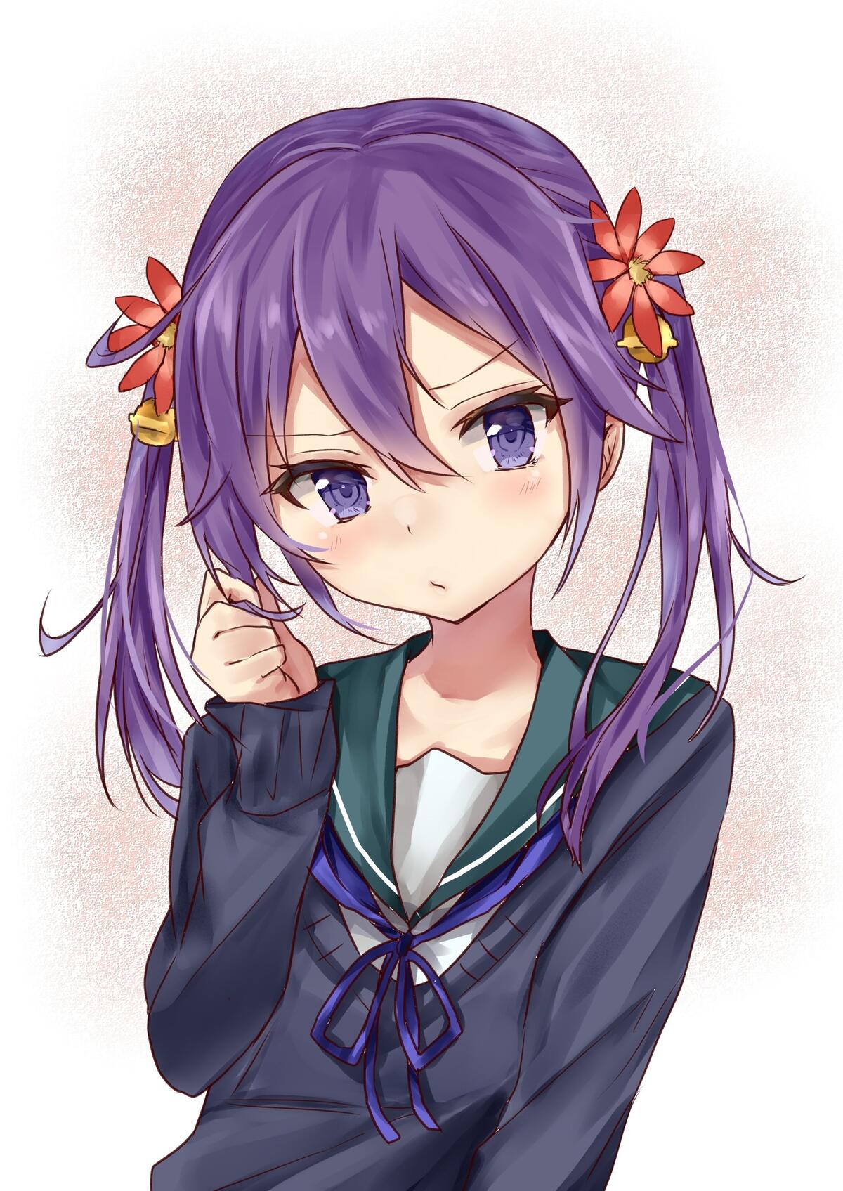 紫色头发的动漫女孩
