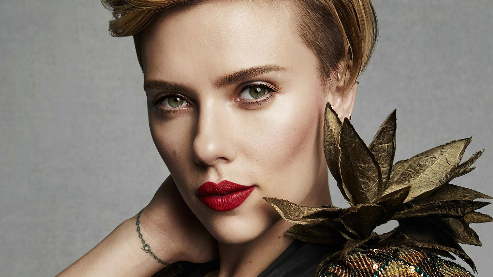 Wallpapers Scarlett Johansson make-up celebrities on the desktop