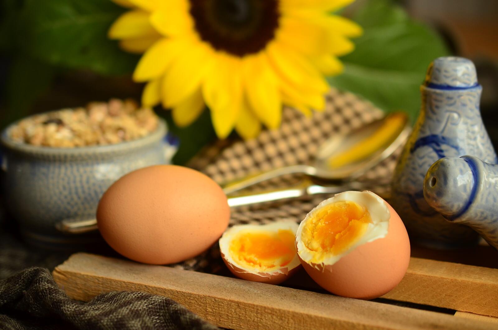 Бесплатное фото Яйца в смятку на завтрак