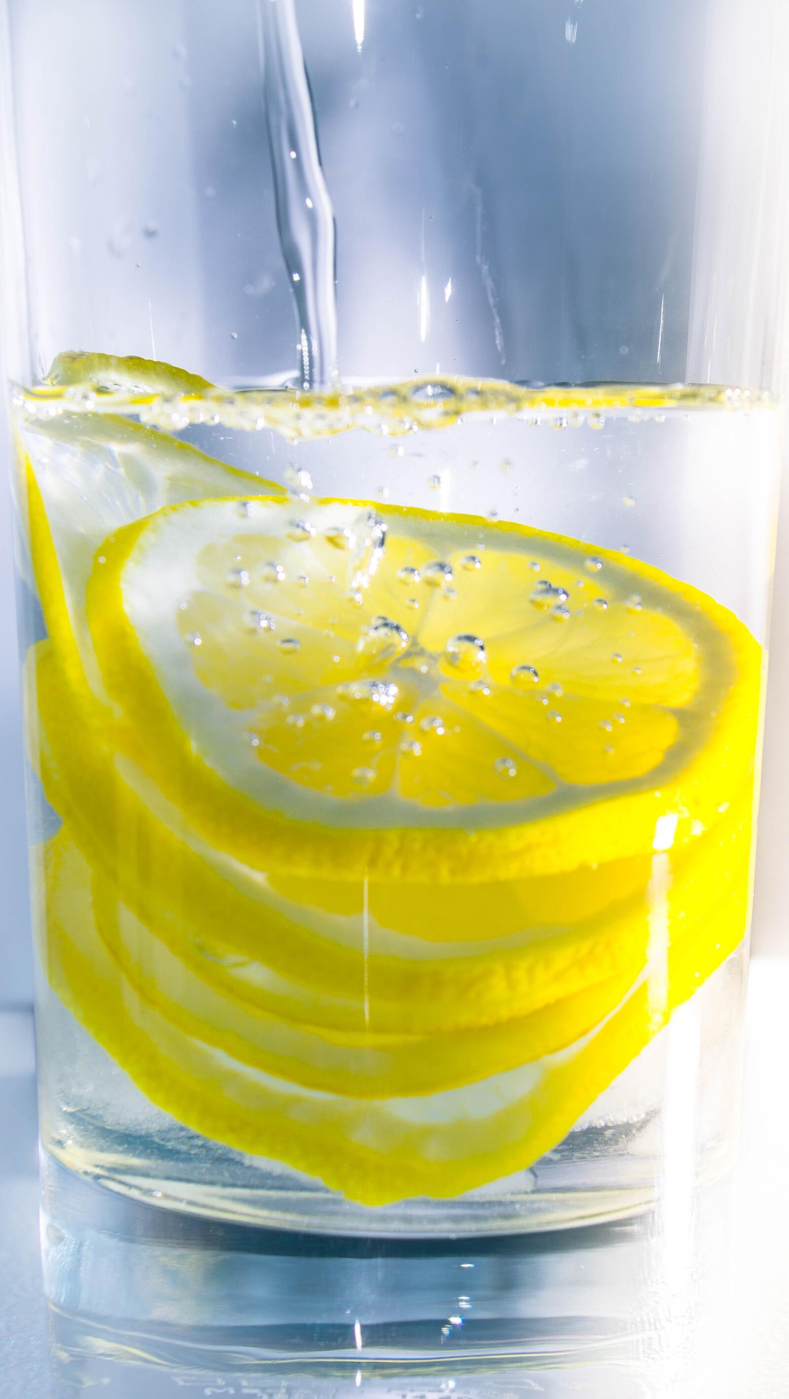 Бесплатное фото Холодный лимонад