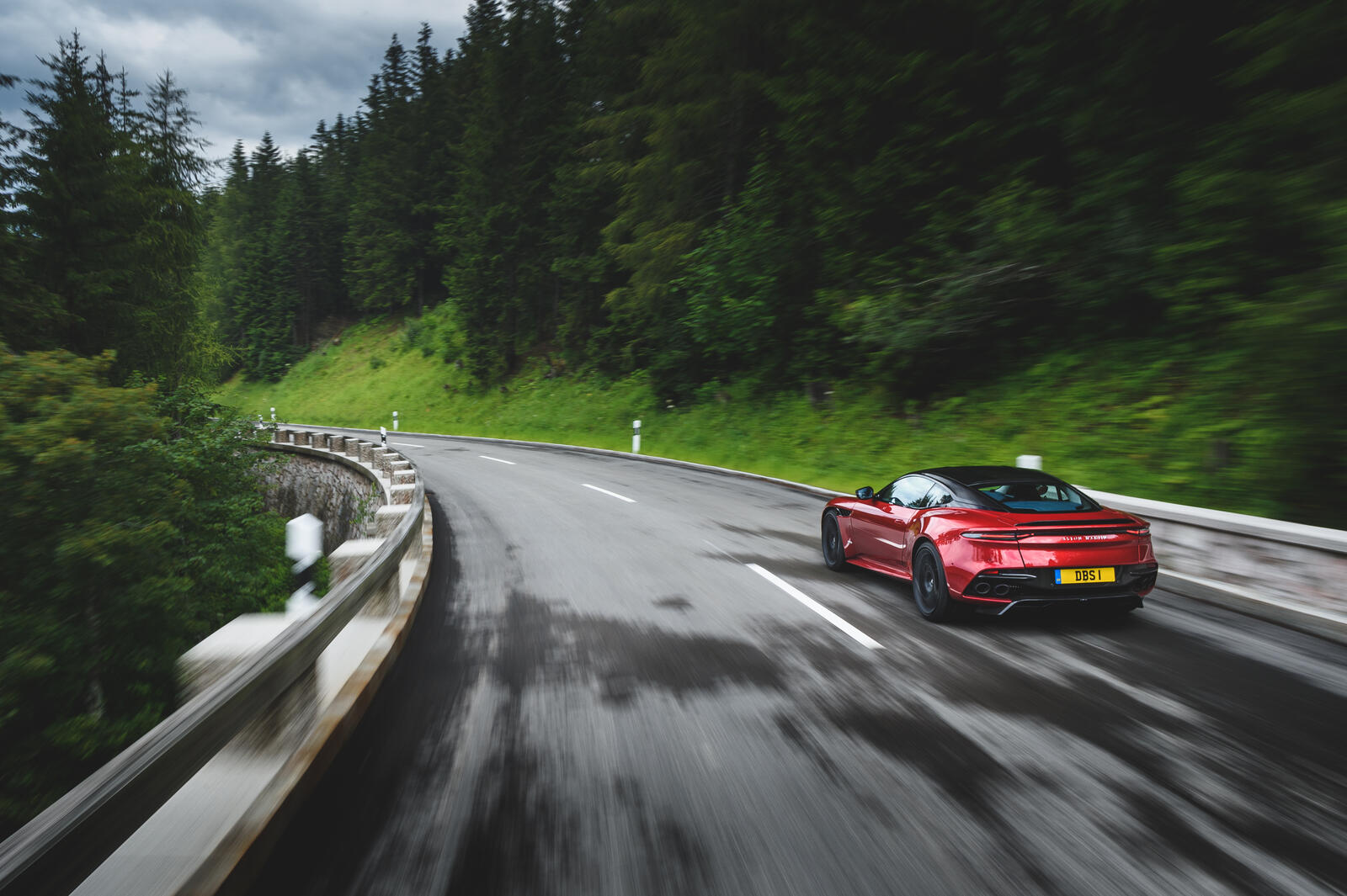 Wallpapers Aston Martin asphalt speed on the desktop