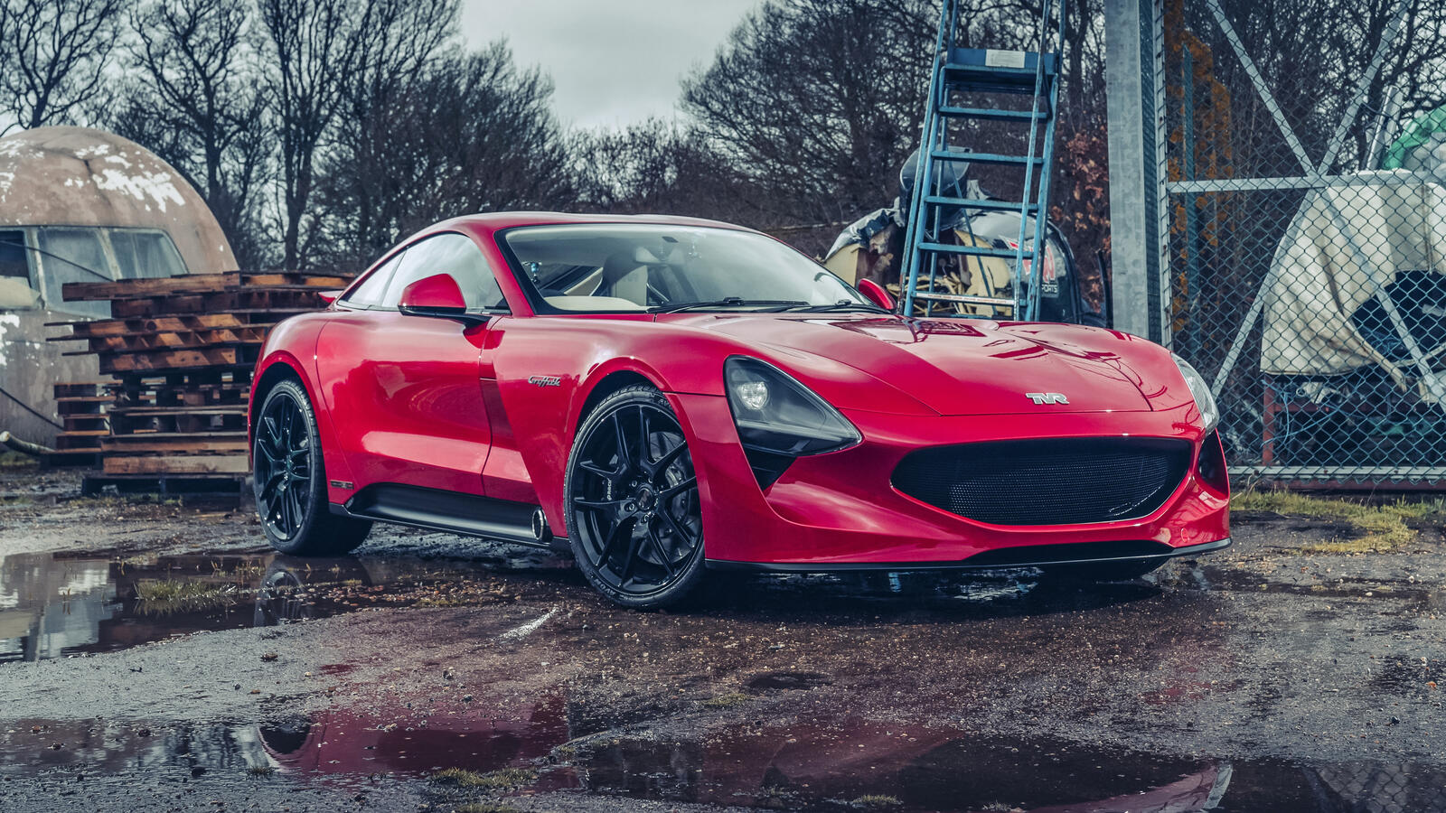 Free photo Tvr griffith in red