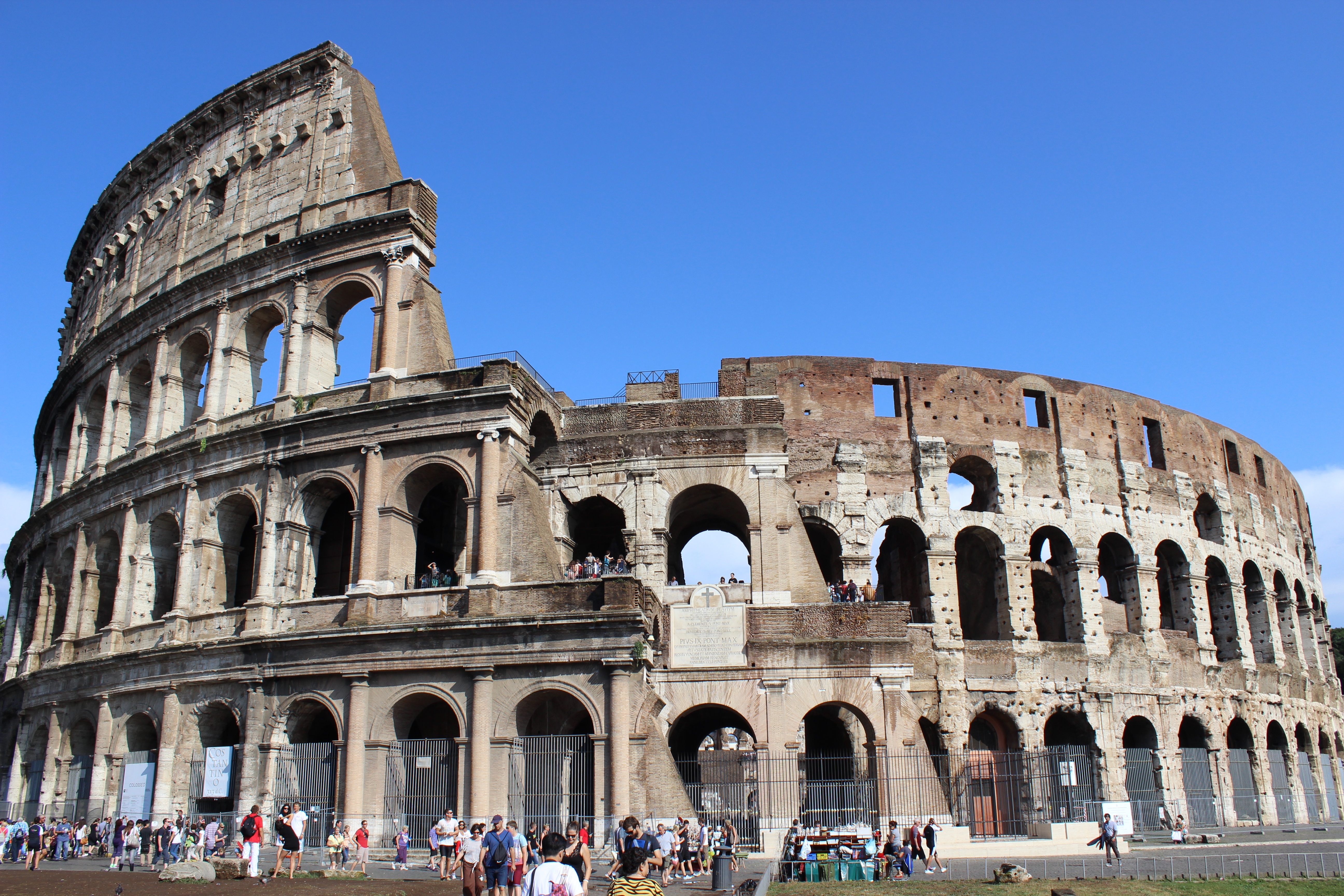 Free photo Colosseum in Rome