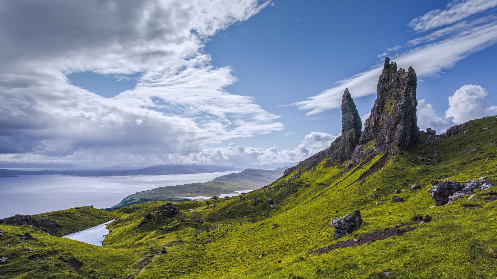 Бесплатное фото Побережье острова Скай в Шотландии
