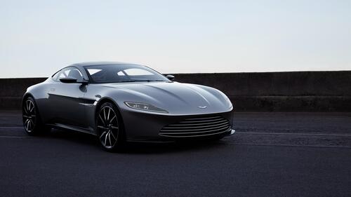 Новый Aston Martin