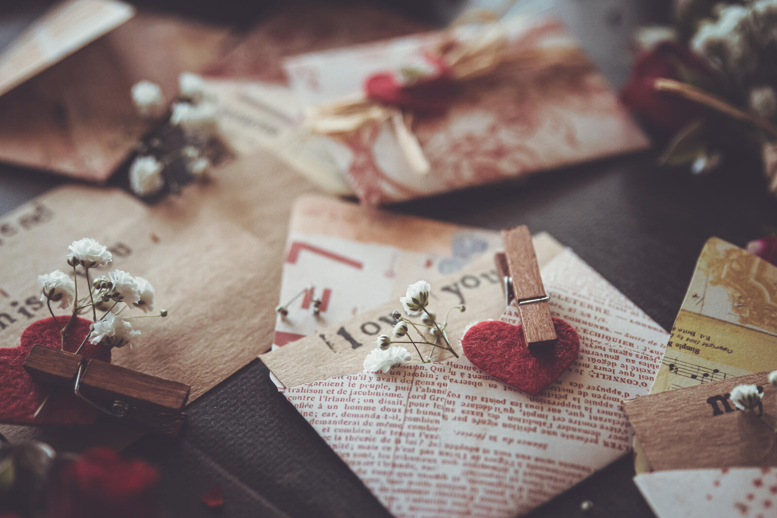 Free photo Envelope with a flower for Valentine`s Day
