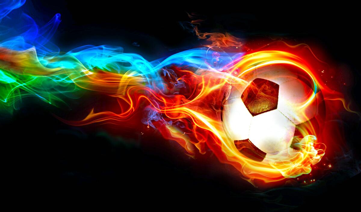 Футбольный мяч в огненной абстракции