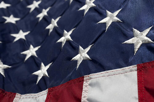 Американский флаг из ткани крупным планом