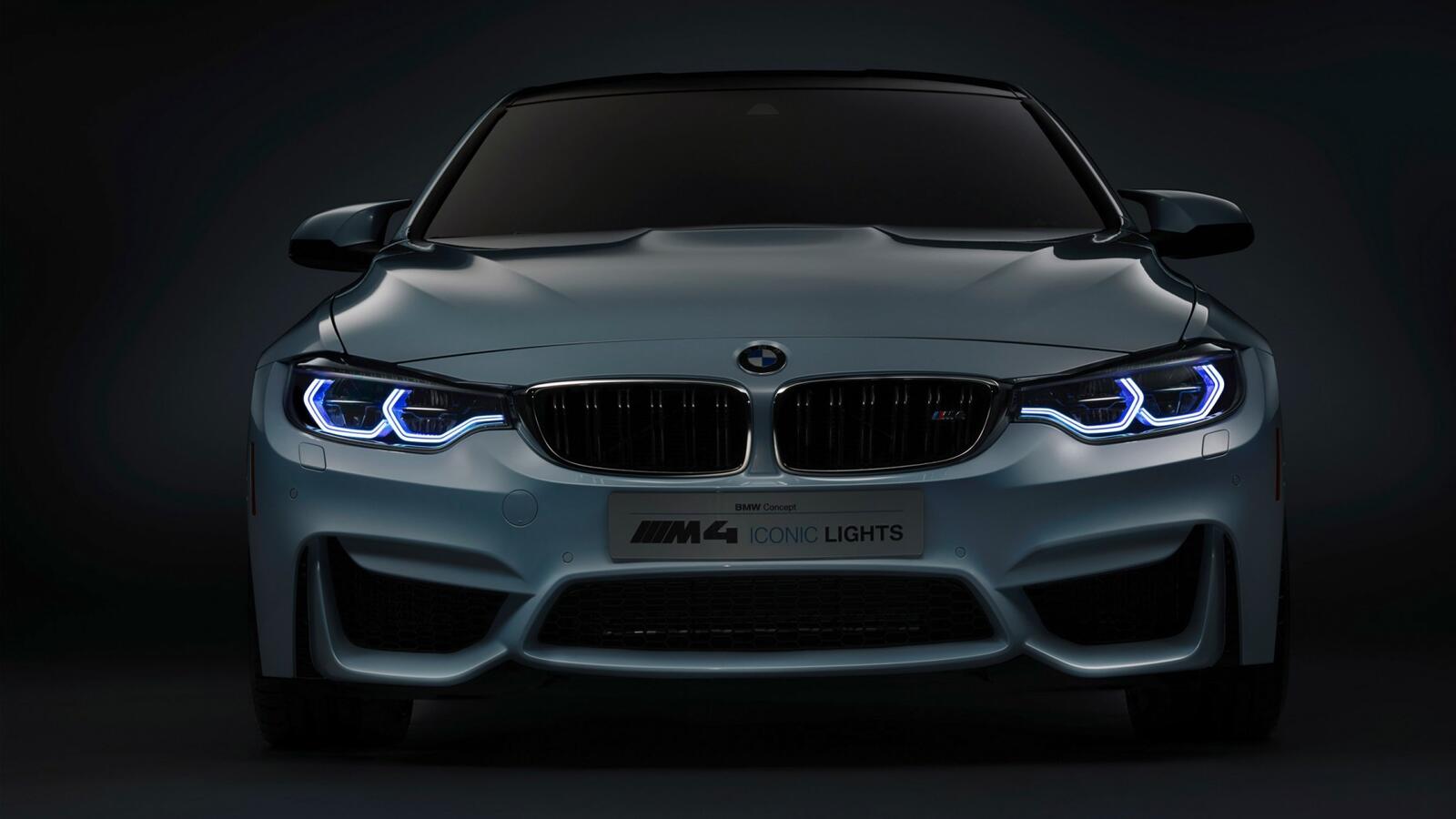 Free photo BMW M4 Coupe front view