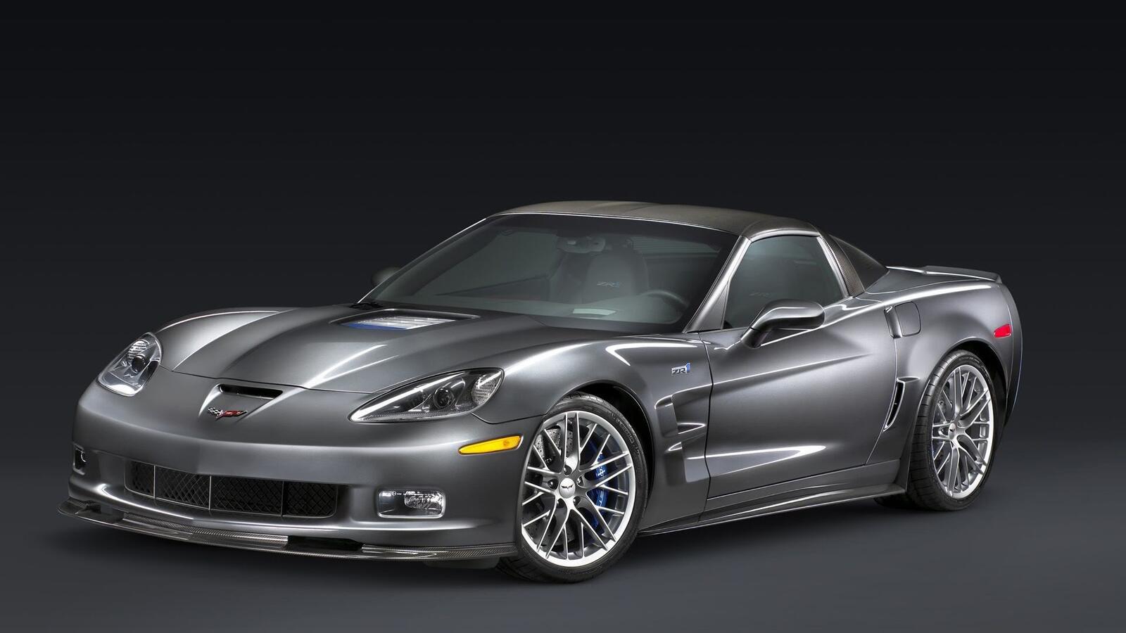 免费照片灰色运动型雪佛兰 Corvette。