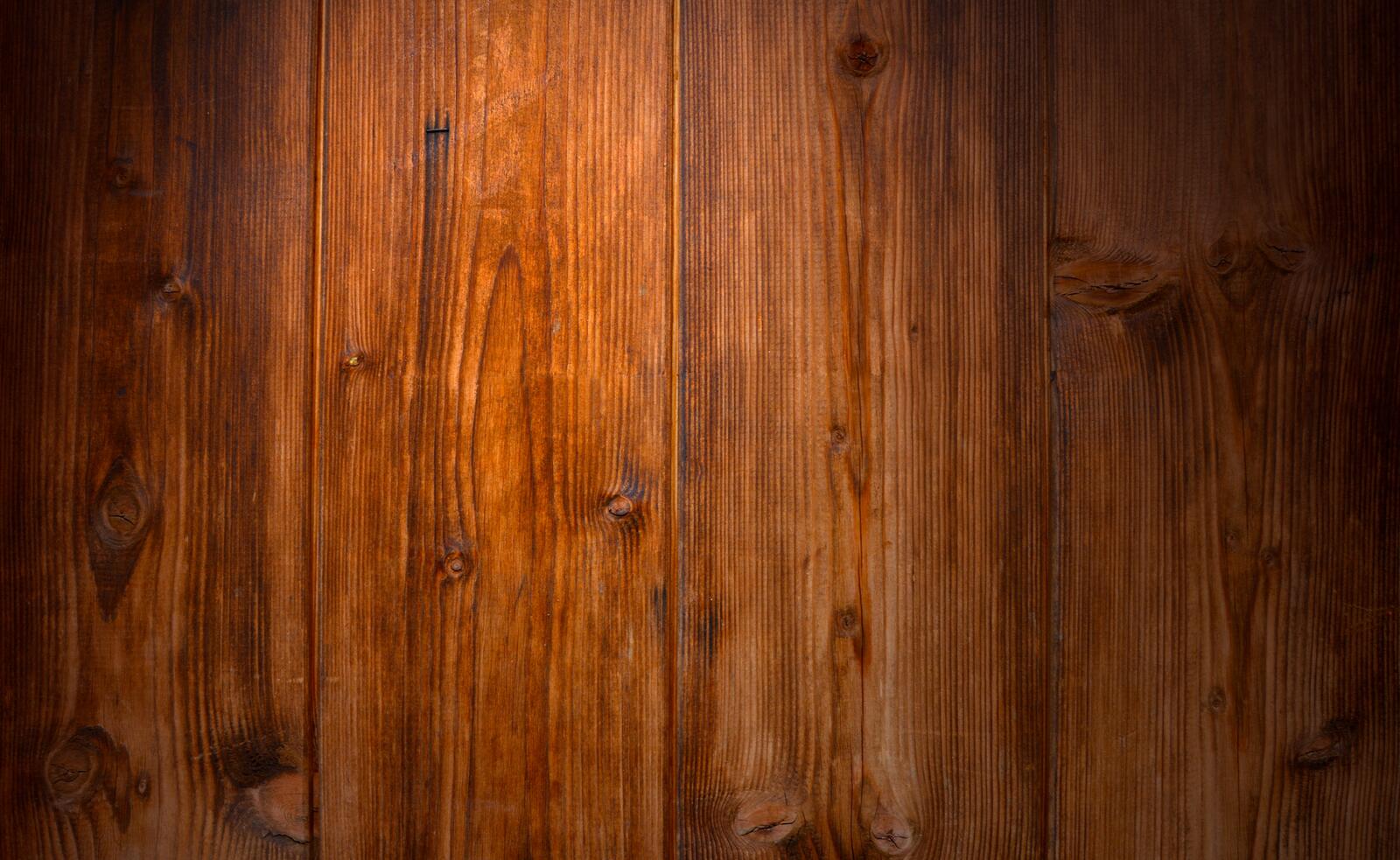 Free photo Dark wooden background