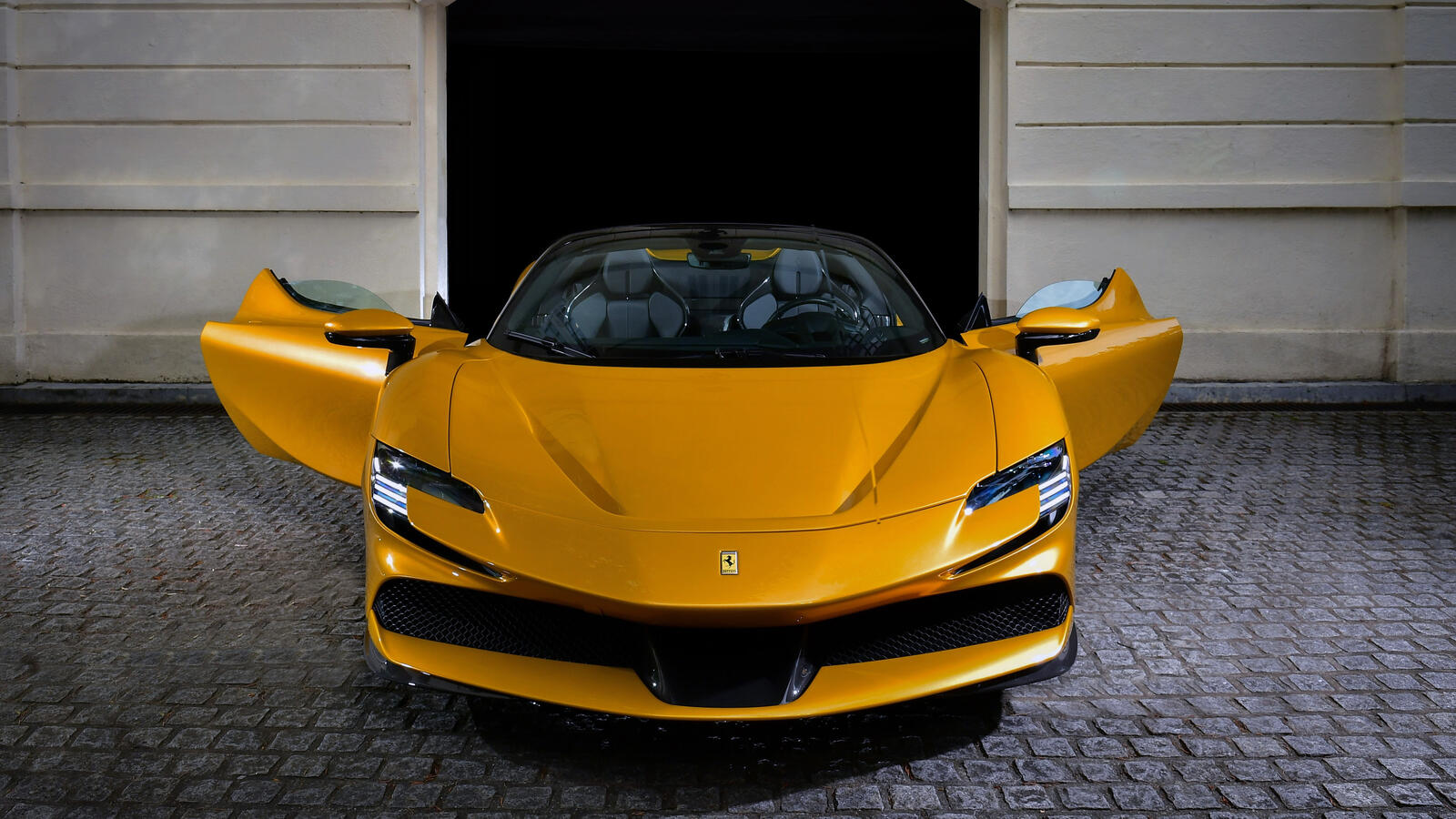 Wallpapers front view yellow supercars doors on the desktop