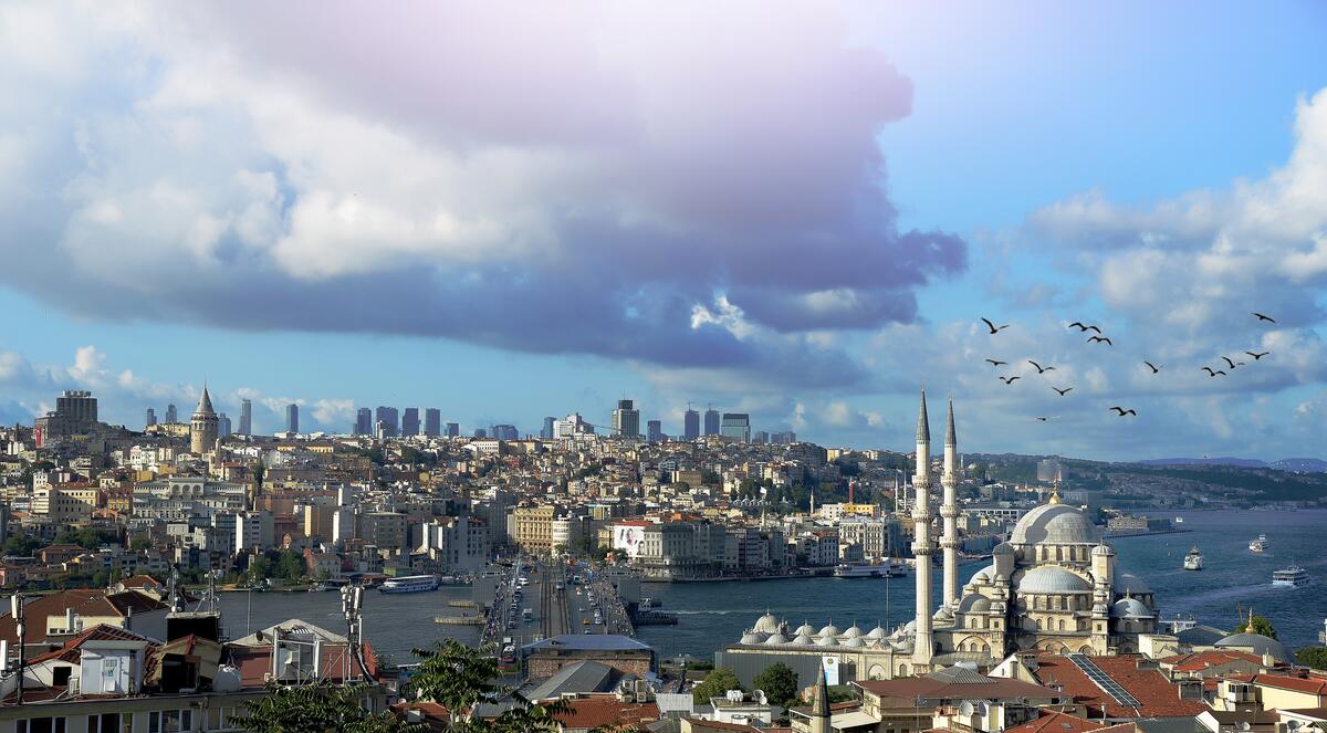 Просторы турецкого города
