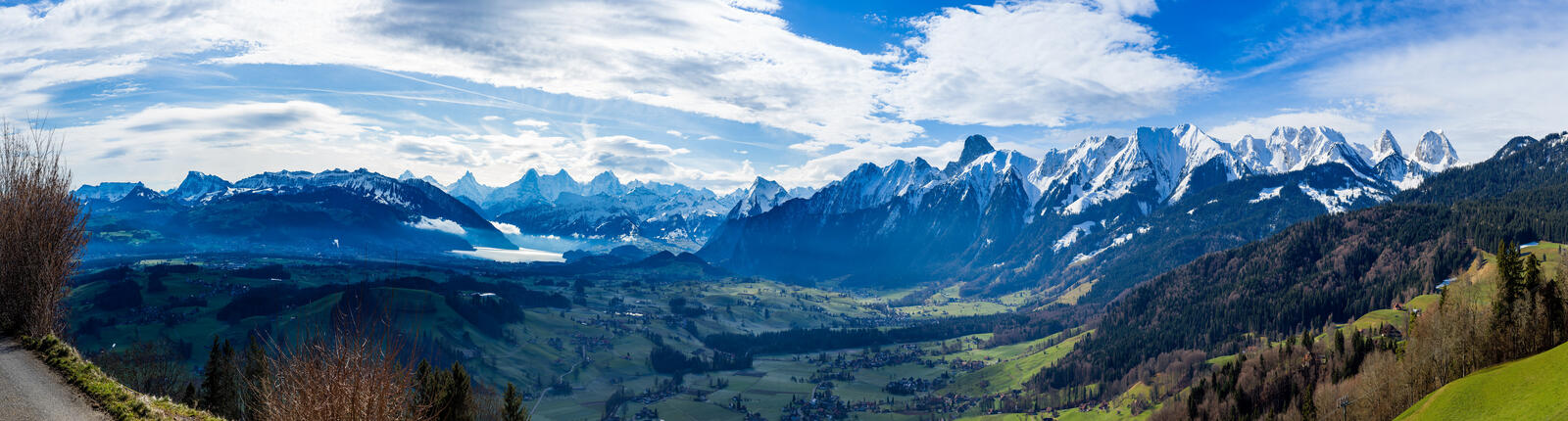 Бесплатное фото Вид на просторы с самой высокой горы
