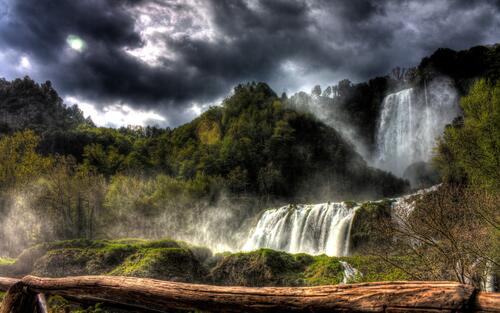 Overcast sky over the waterfall