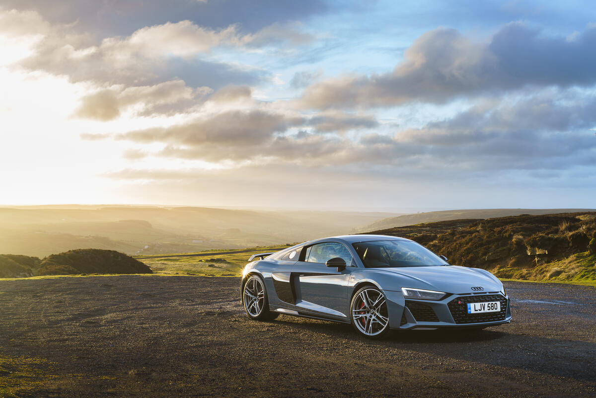 Audi R8 2019 in sunny weather