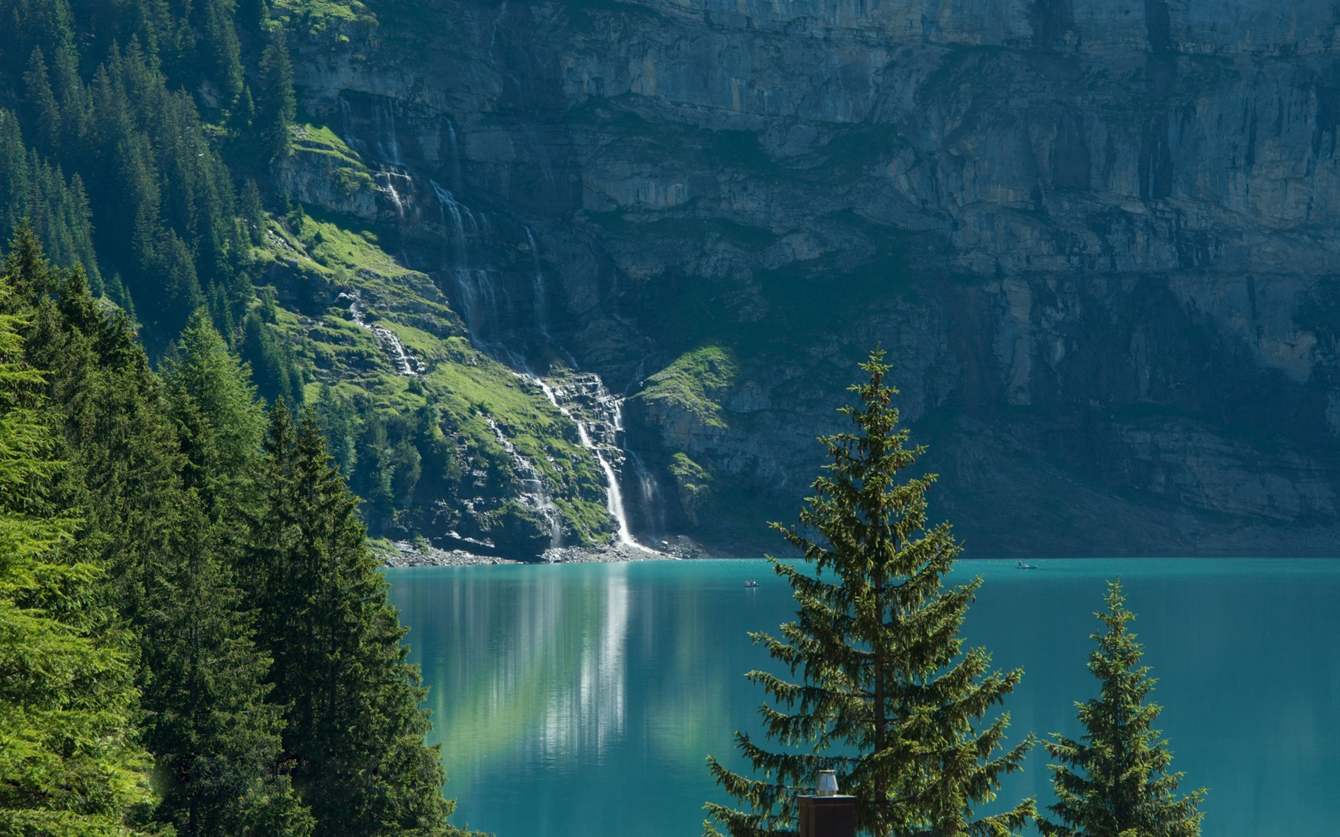 桌面上的壁纸瑞士 湖 山区